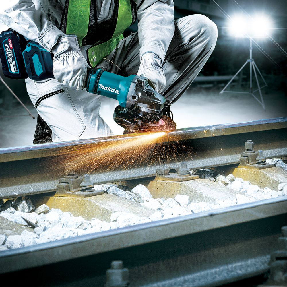 MAKITA CORDLESS ANGLE GRINDER GA037GZ - Image 2