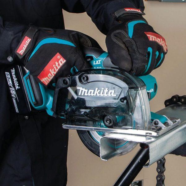 MAKITA CORDLESS METAL CUTTER DCS552Z - Image 2